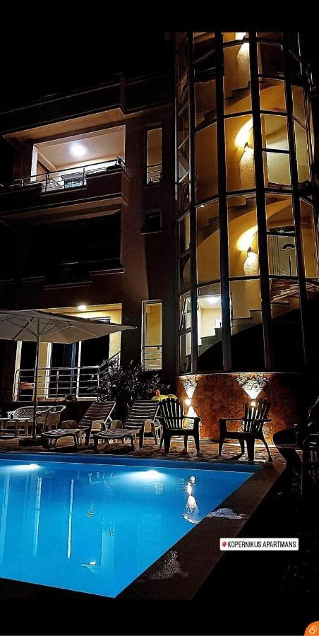 Kopernikus Apartments Улцинь Экстерьер фото