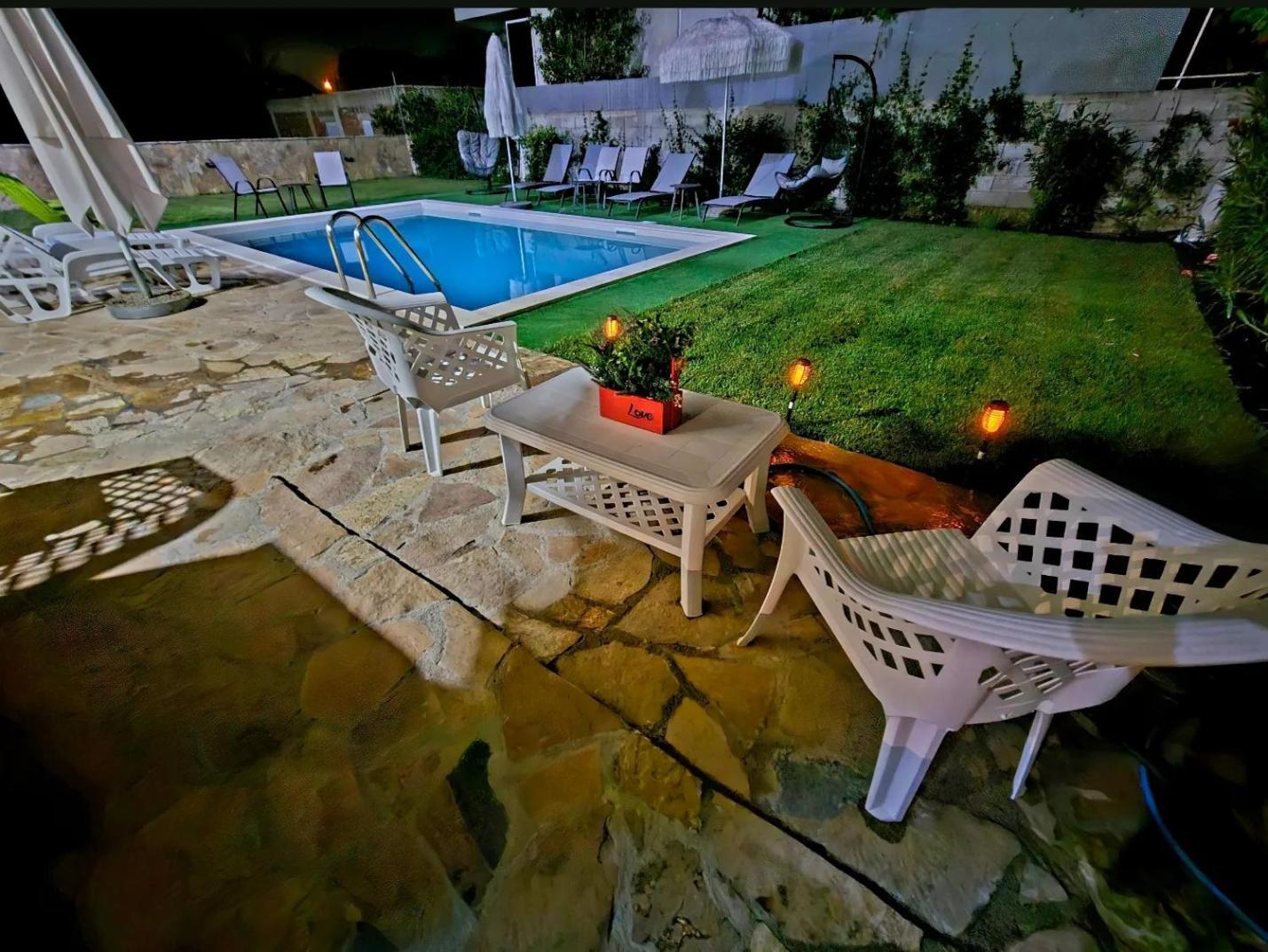 Kopernikus Apartments Улцинь Экстерьер фото
